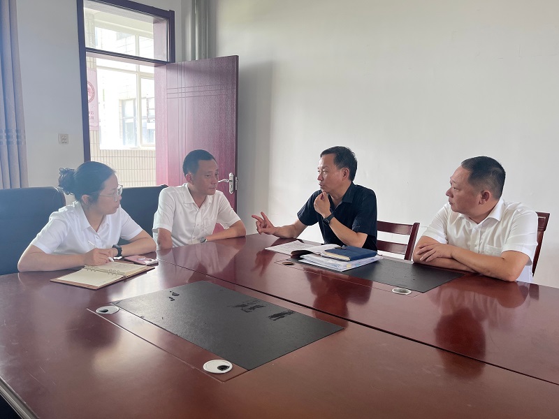 精準問需“零距離” 解憂暢通“求學路”